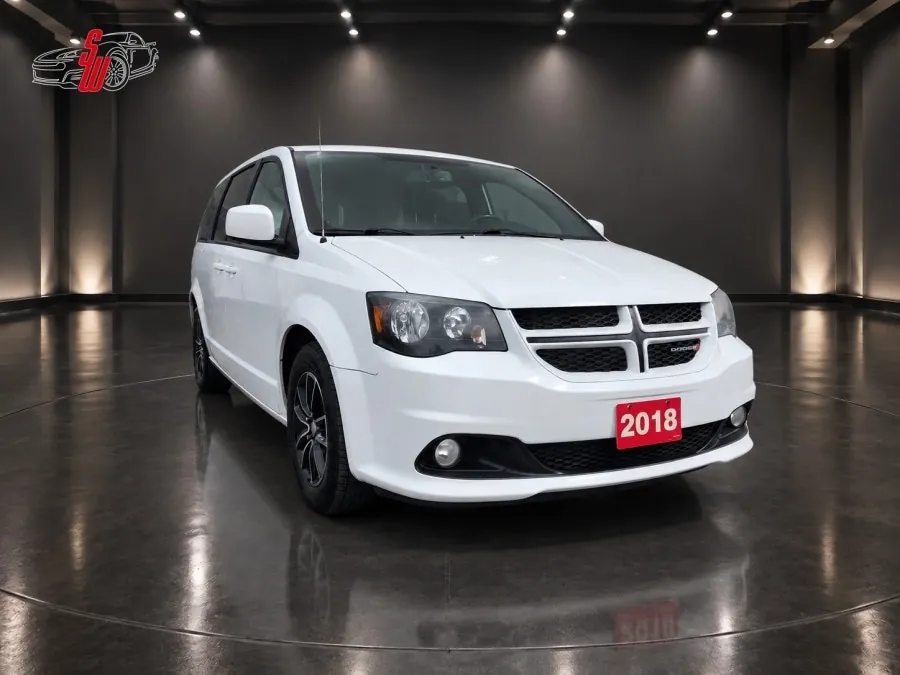 Dodge Grand Caravan 2018 photo 2