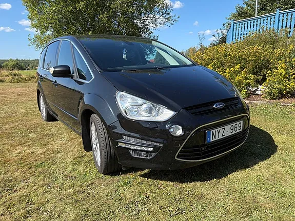 Ford S-Max 2014 photo 3