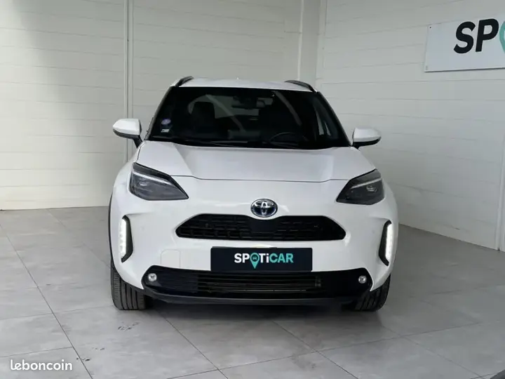 Toyota Yaris Cross 2023 photo 3