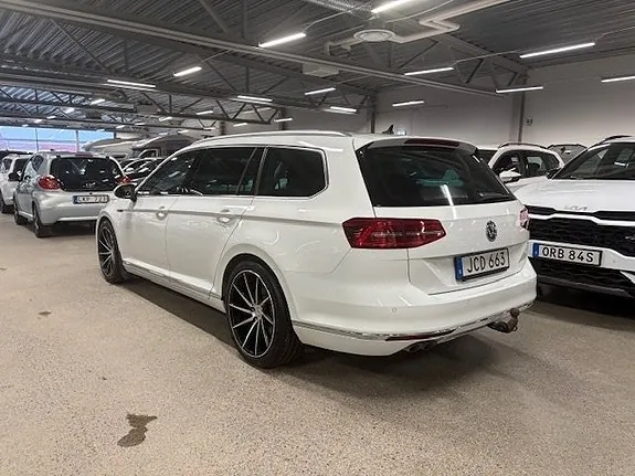 Volkswagen Passat 2016 photo 3