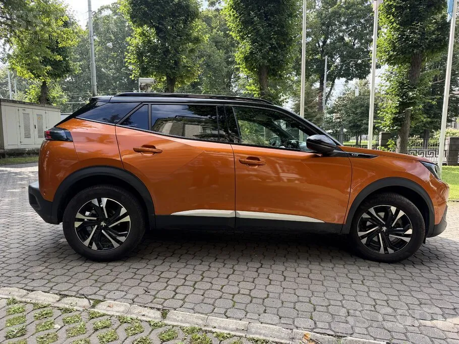Peugeot 2008 2021 photo 4