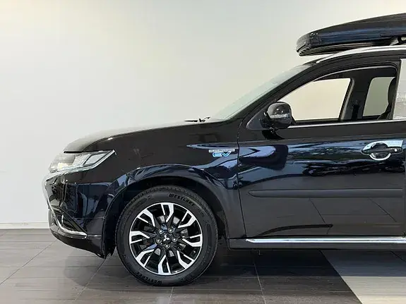 Mitsubishi Outlander 2016 photo 3