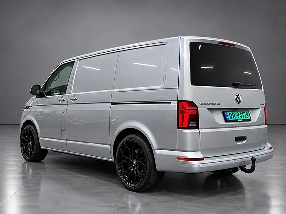 Volkswagen Transporter 2021 photo 3