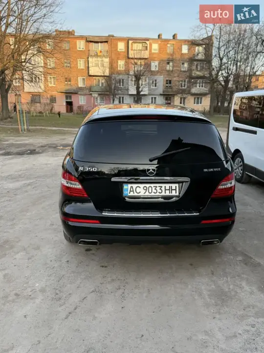 Mercedes-Benz R-Class 2011 photo 5