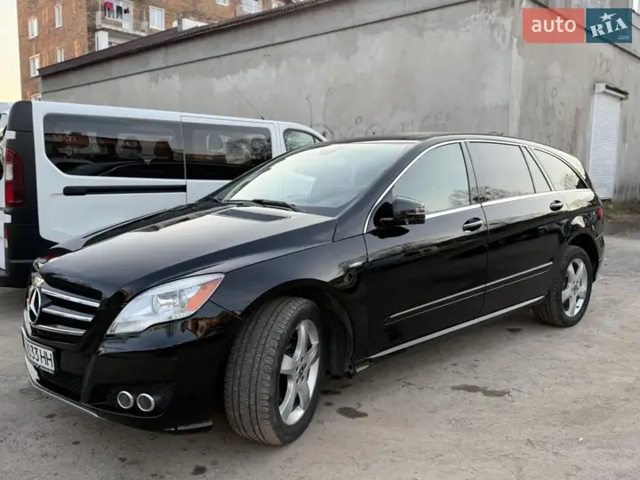 Mercedes-Benz R-Class 2011 photo 3