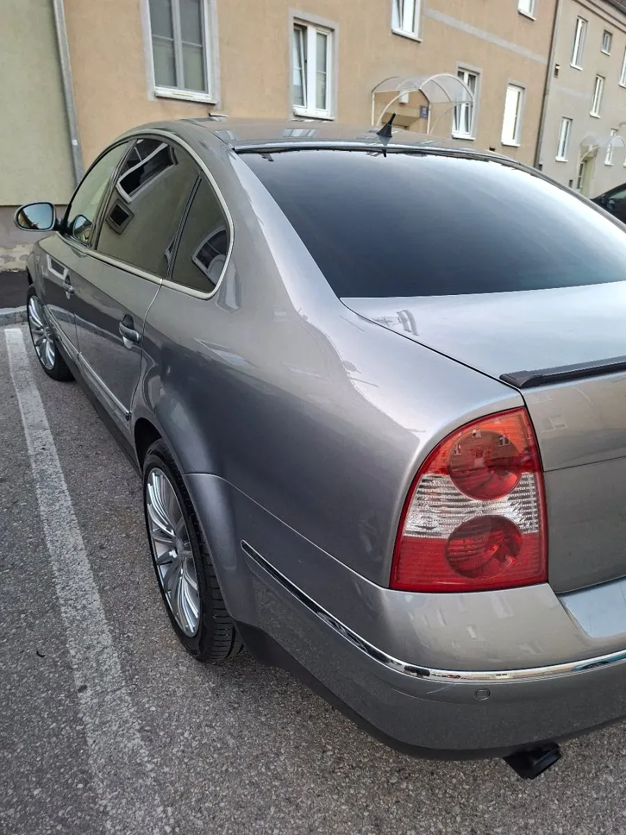 Volkswagen Passat 2004 photo 3
