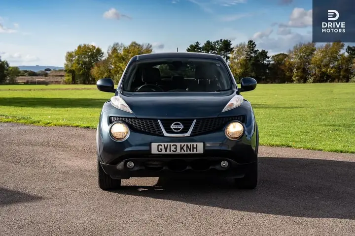 Nissan Juke 2013 photo 2