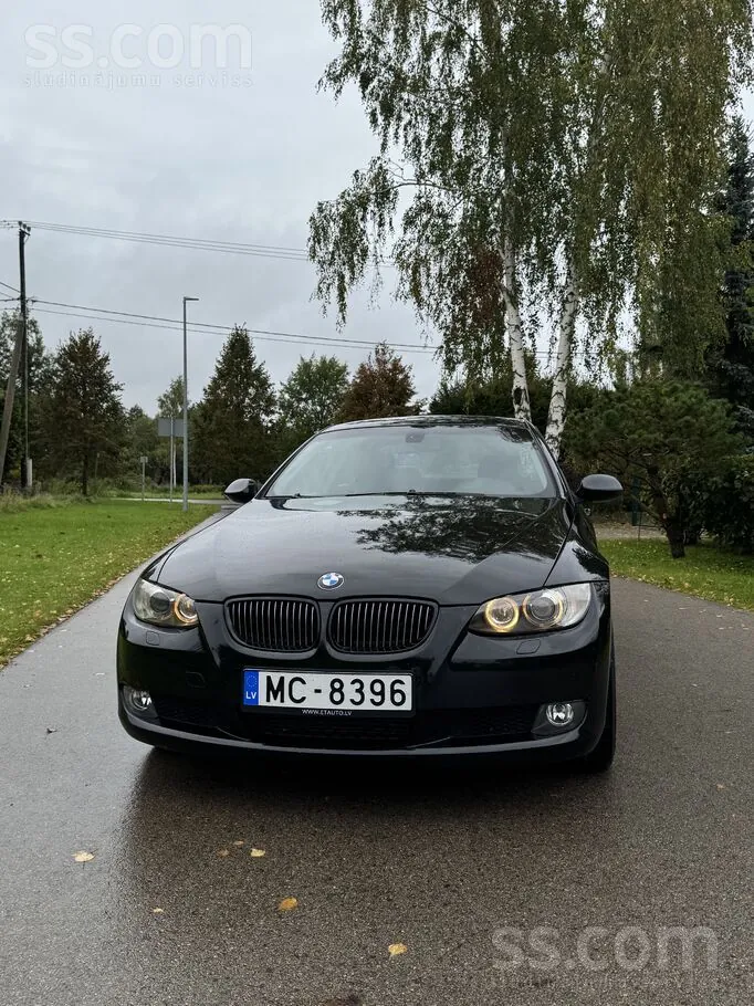 BMW 330 2006 photo 3