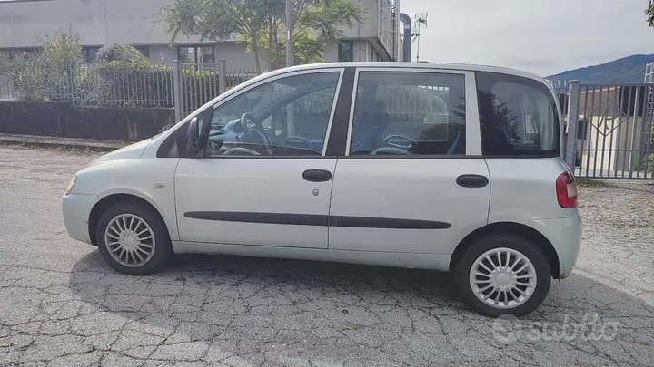 Fiat Multipla 2004 photo 3