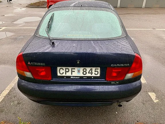 Mitsubishi Carisma 1997 photo 5