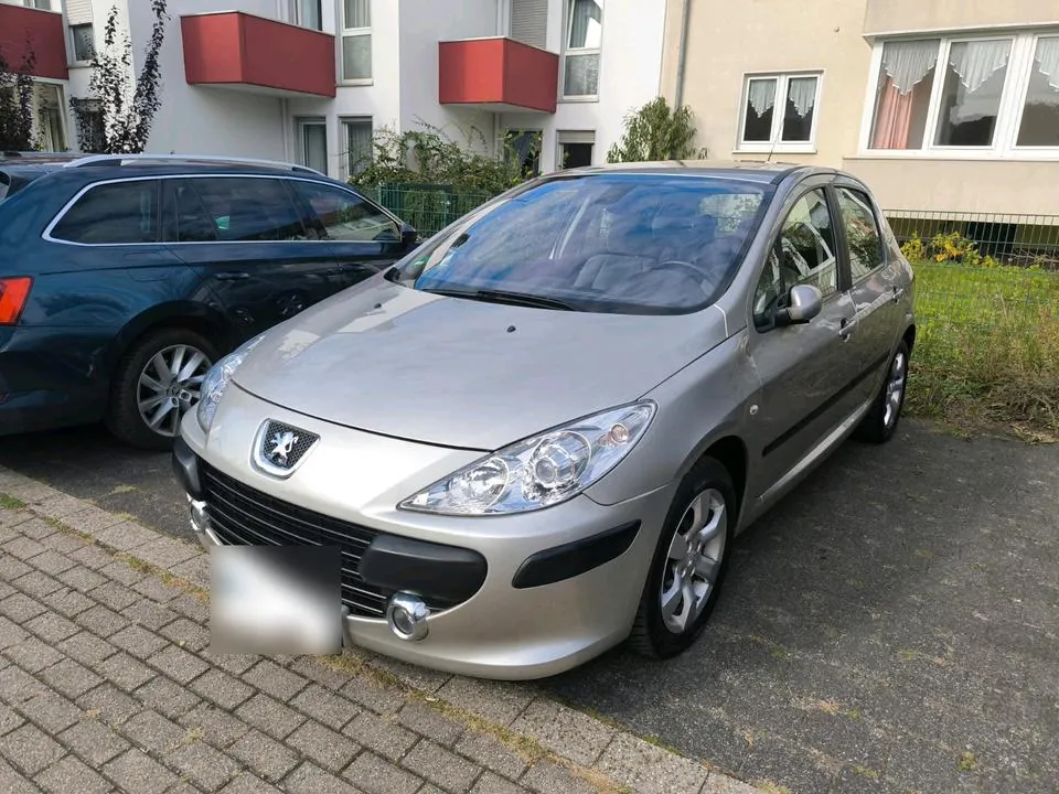 Peugeot 307