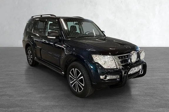 Mitsubishi Pajero 2018 photo 3