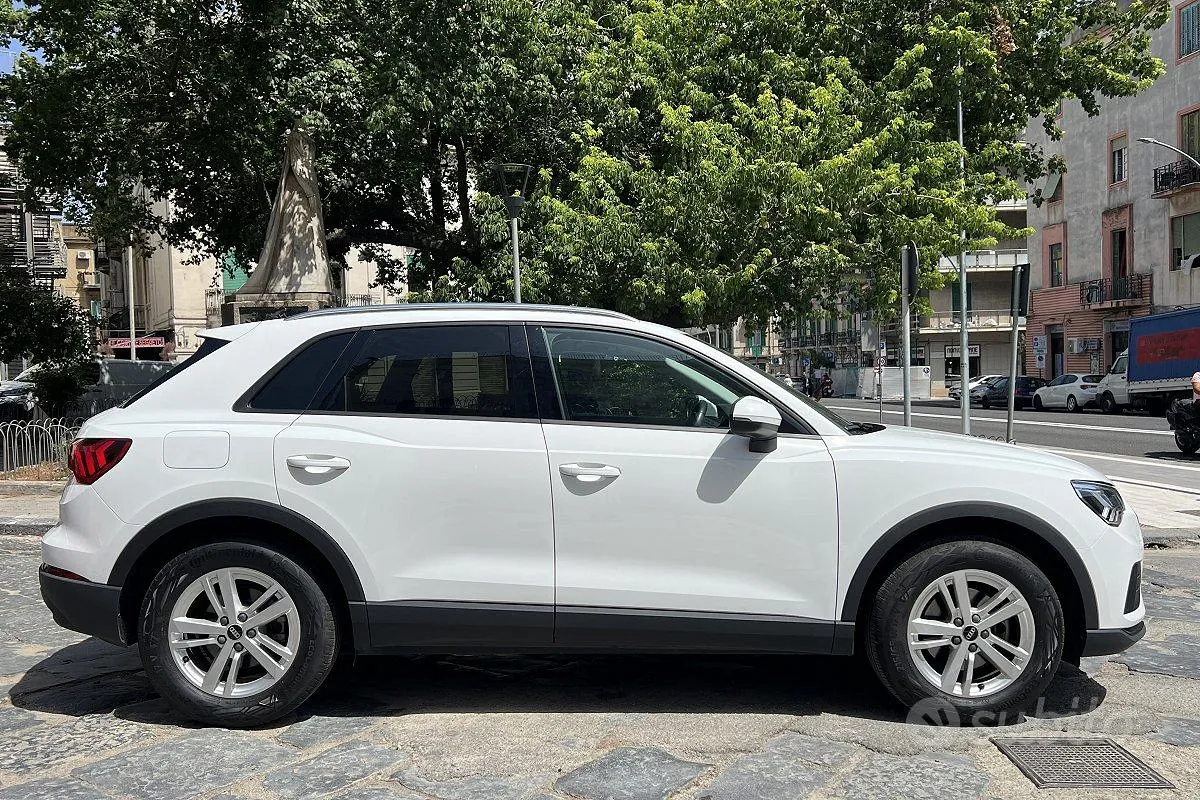 Audi Q3 2021 photo 5