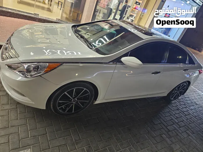 Hyundai Sonata 2013 photo 3