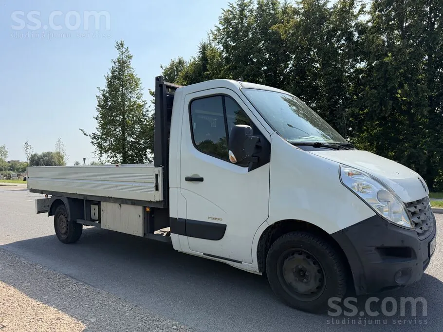 Renault Master 2011 photo 3