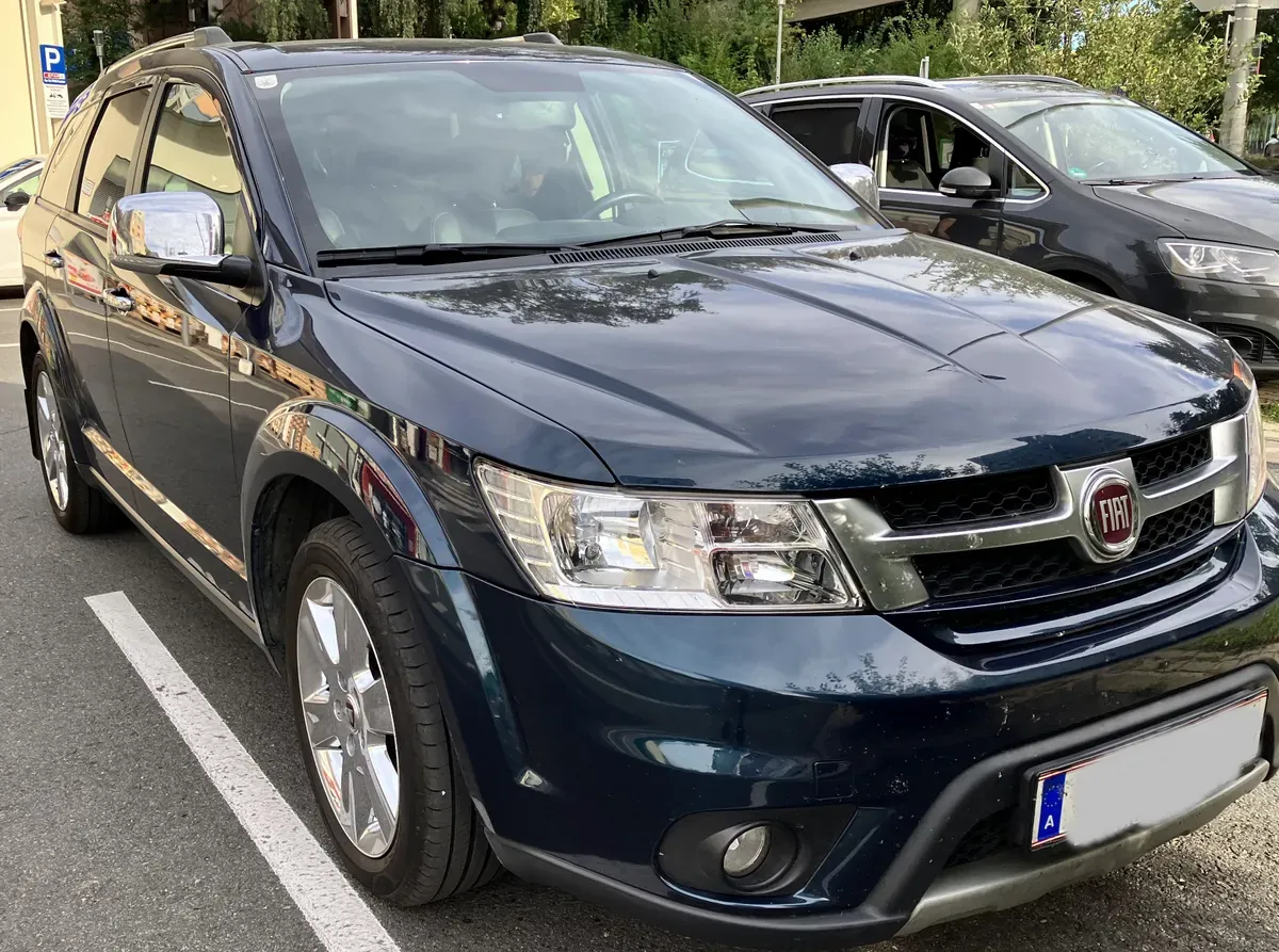 Fiat Freemont 2013 photo 2