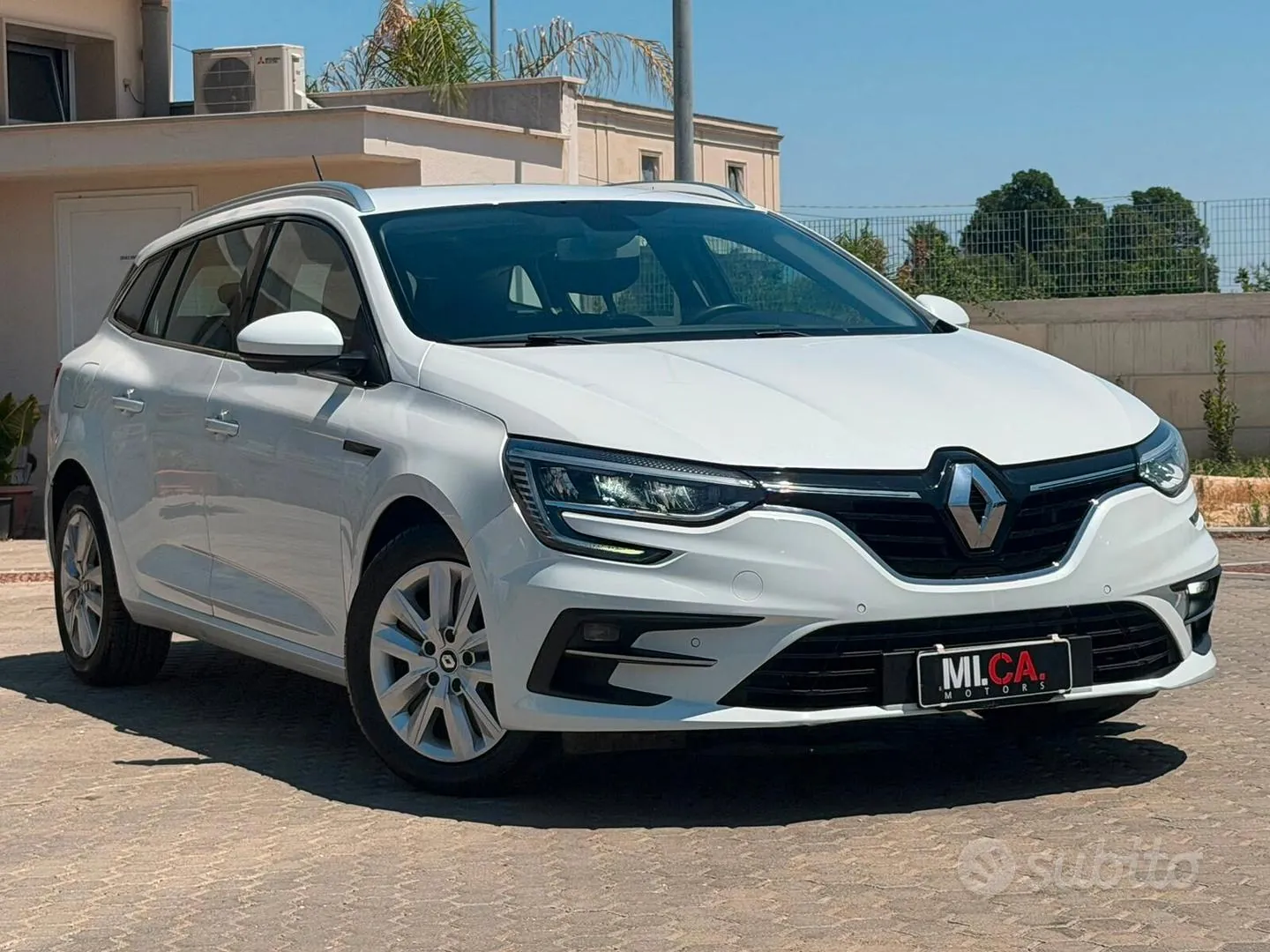 Renault Megane 2022 photo 5