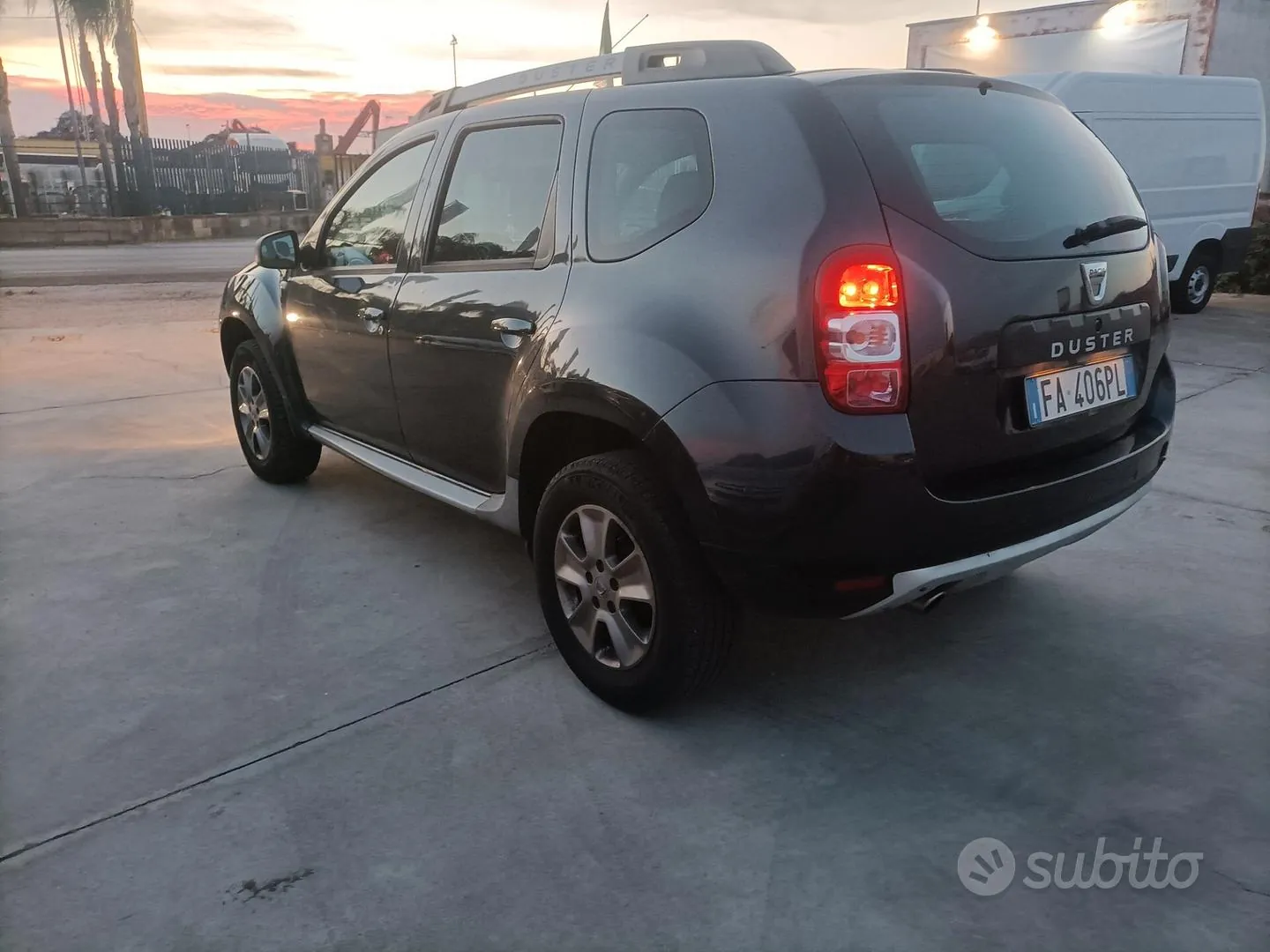 Dacia Duster 2015 photo 4