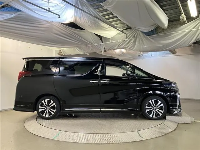 Toyota Alphard 2021 photo 5