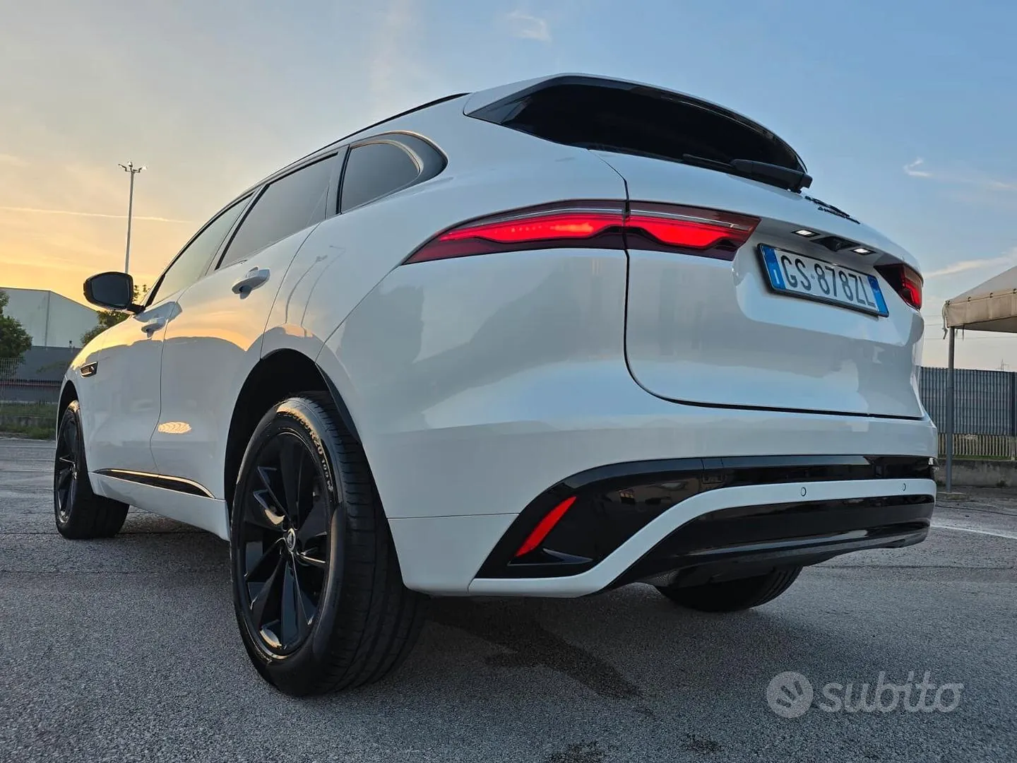 Jaguar F-Pace 2024 photo 5