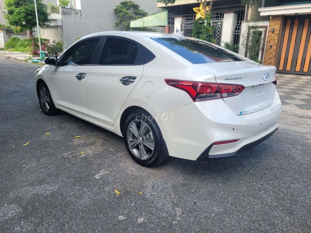 Hyundai Accent 2019 photo 3