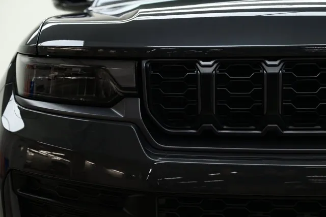 Jeep Grand Cherokee L 2026 photo 3