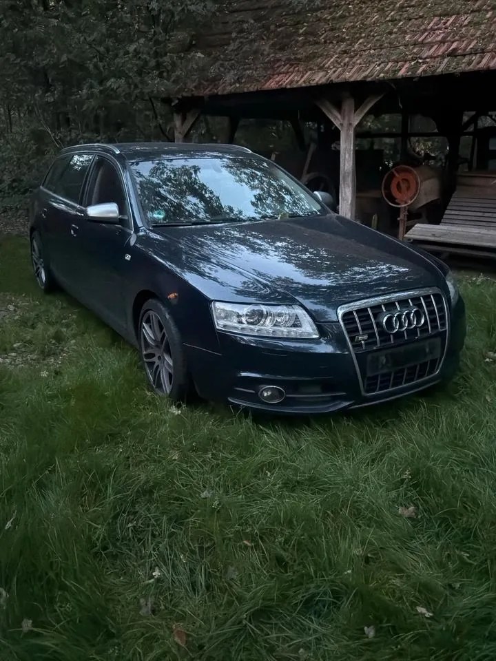 Audi A6 Avant