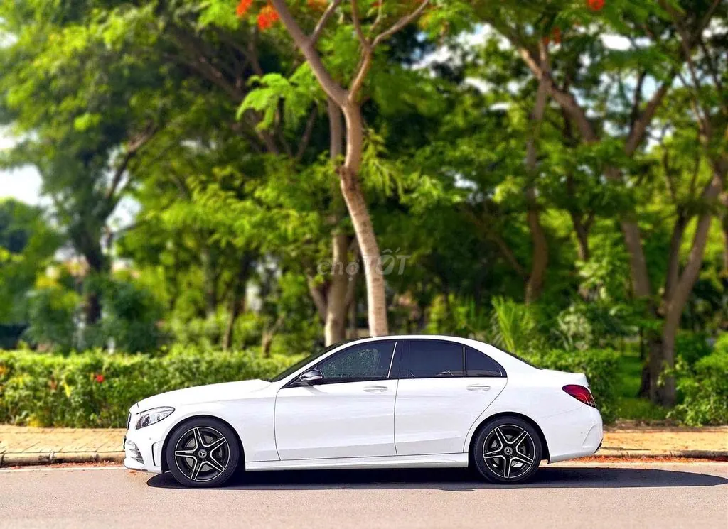 Mercedes-Benz C-Class 2021 photo 5