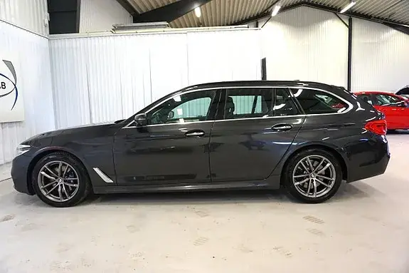 BMW 530D 2018 photo 2