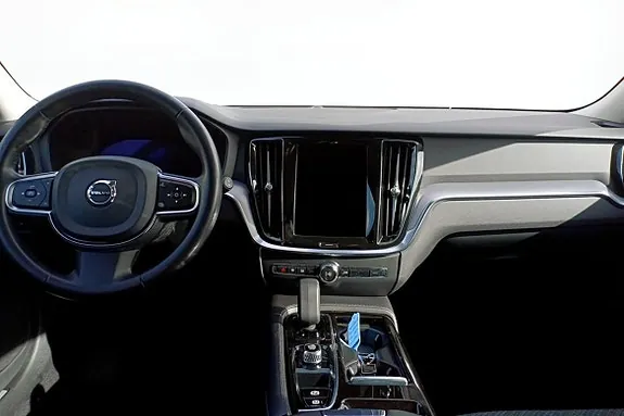 Volvo V60 2023 photo 4