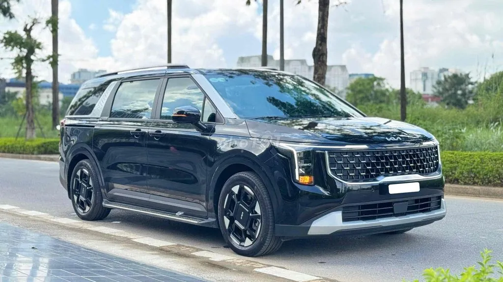 Kia Carnival 2025 photo 4