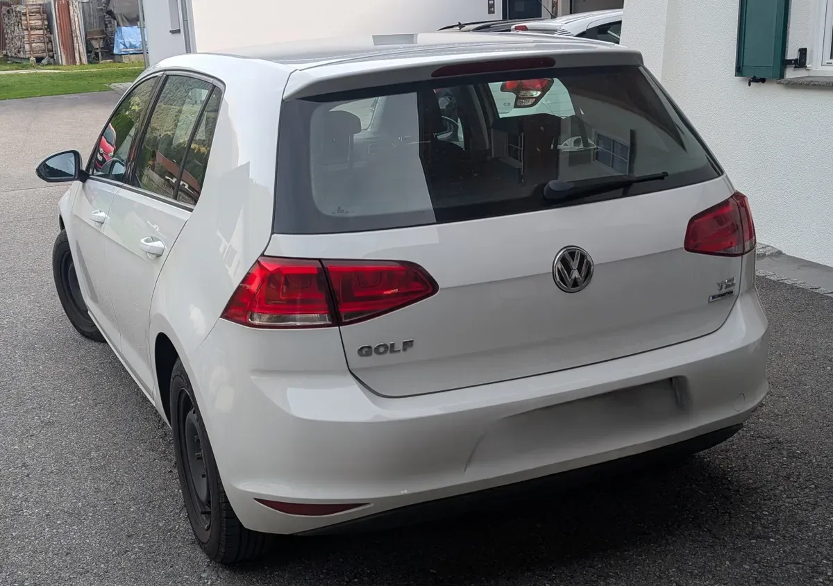 Volkswagen Golf 2015 photo 2