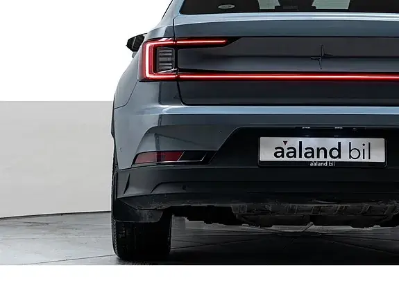 Polestar 2 2023 photo 5