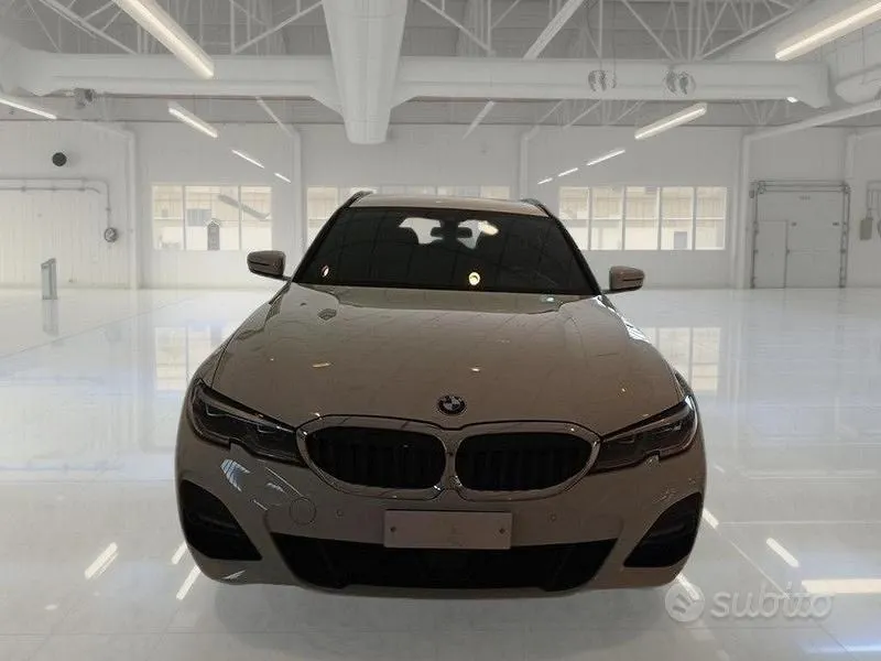 BMW 3 Series 2021 photo 2