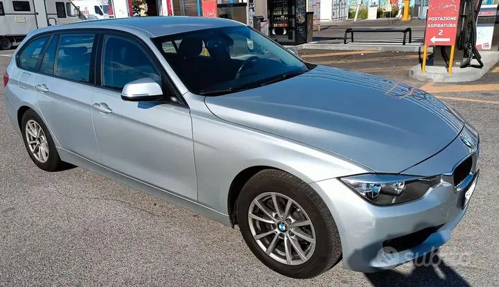 BMW 318D 2014 photo 2