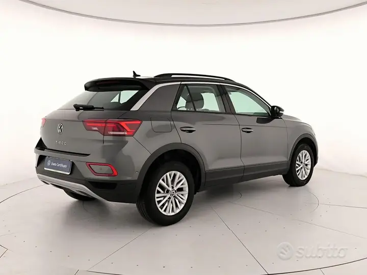 Volkswagen T-Roc 2025 photo 3
