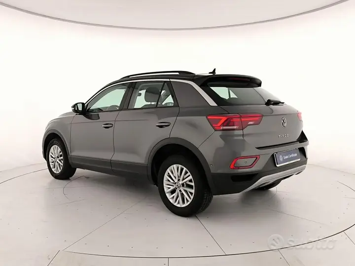 Volkswagen T-Roc 2025 photo 2