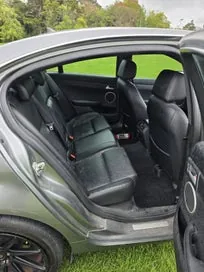 Holden Commodore 2010 photo 3