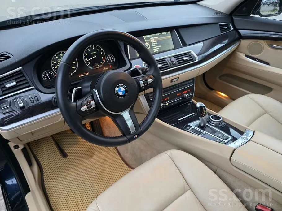 BMW 535I Gran Turismo 2011 photo 2