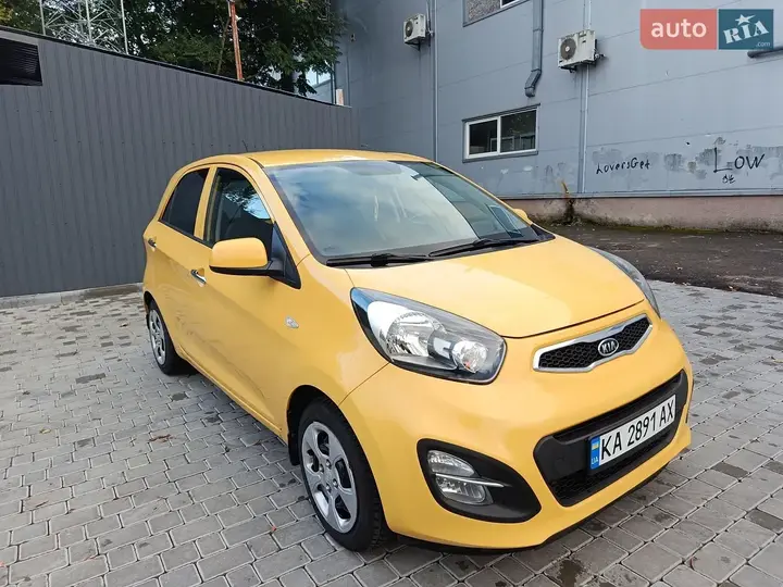 Kia Picanto 2011 photo 2