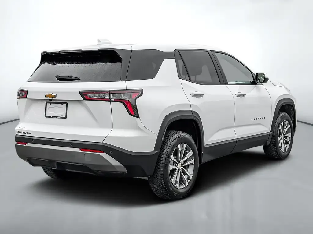 Chevrolet Equinox 2026 photo 3