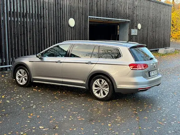 Volkswagen Passat Alltrack 2018 photo 5