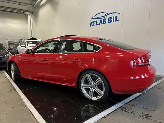 Audi A5 2011 photo 4