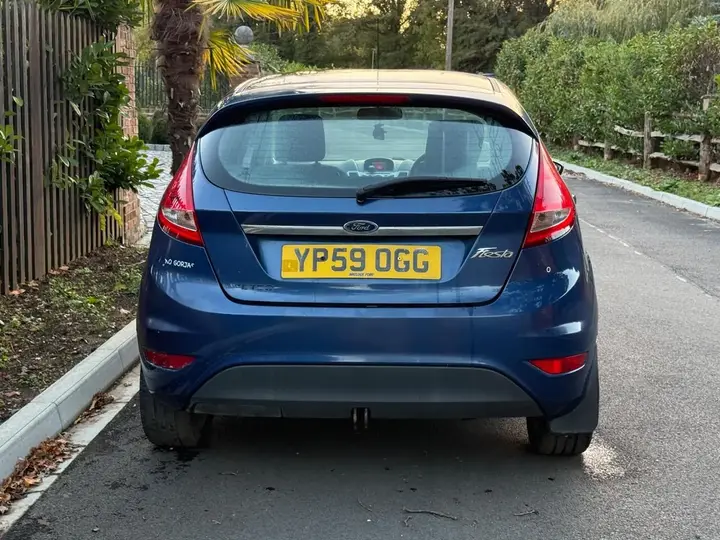 Ford Fiesta 2009 photo 4