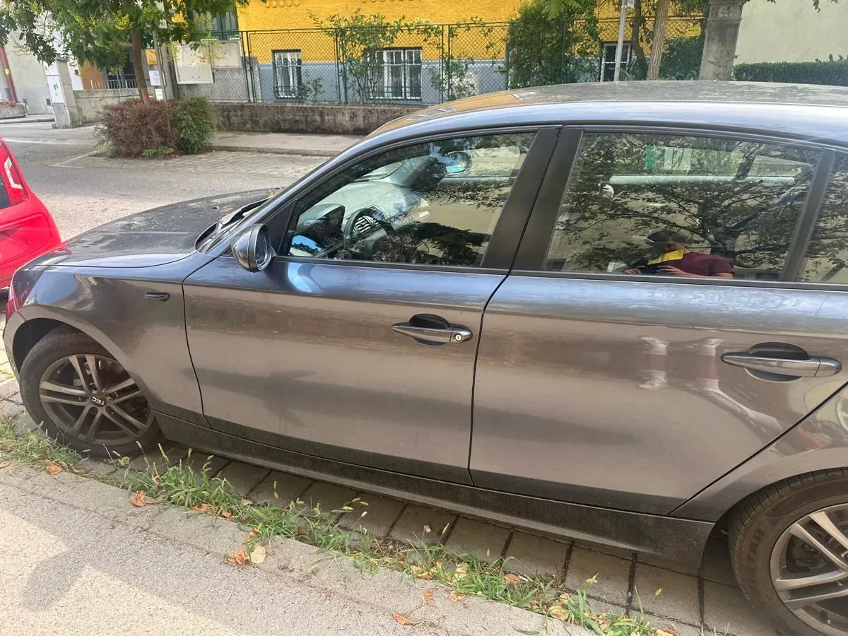 BMW 1 Series 2005 photo 2