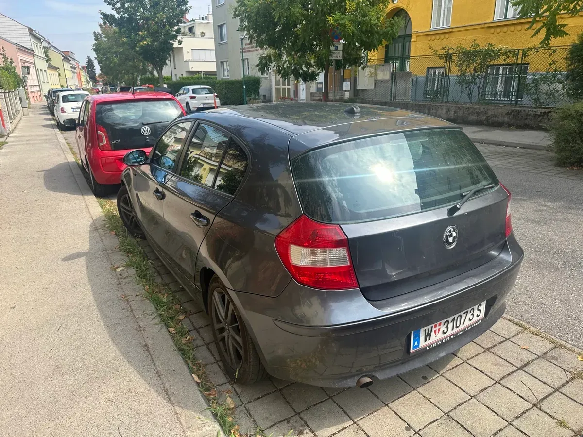 BMW 1 Series 2005 photo 3