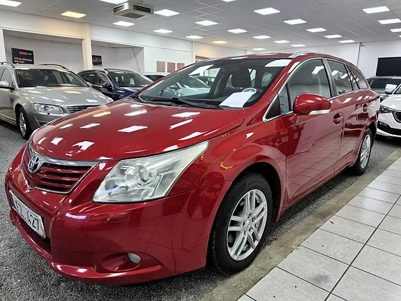 Toyota Avensis 2011 photo 2