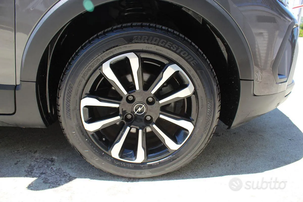 Opel Crossland X 2021 photo 4