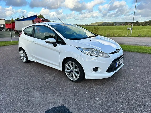 Ford Fiesta 2009 photo 4