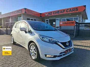 Nissan Note 2017 photo 2